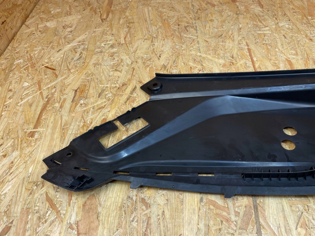 Накладка защита поперечина передний правая volvo xc90 ii 31442734 2015- Доставка