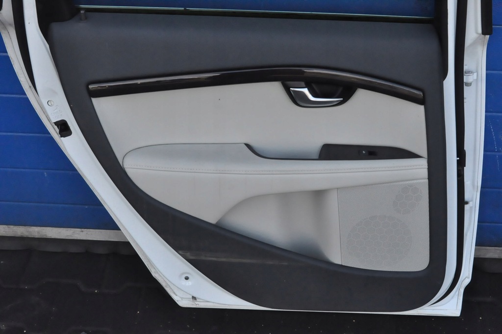 фото №9, Volvo v70 iii дверь левый задняя задние kombi 614-46