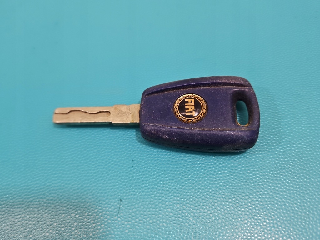 фото №12, Бортовой компьютер блок управления двигателя 51784560 fiat doblo i 1.3 jtd