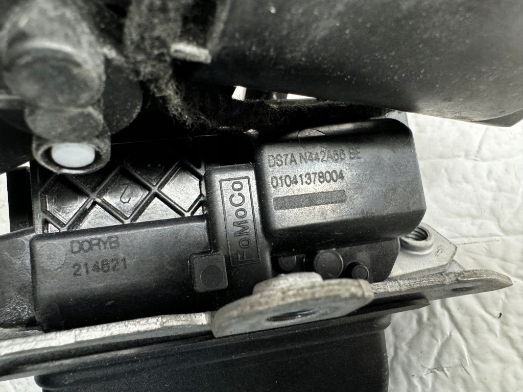 фото №3, Ford mondeo mk5 замок задний крышки