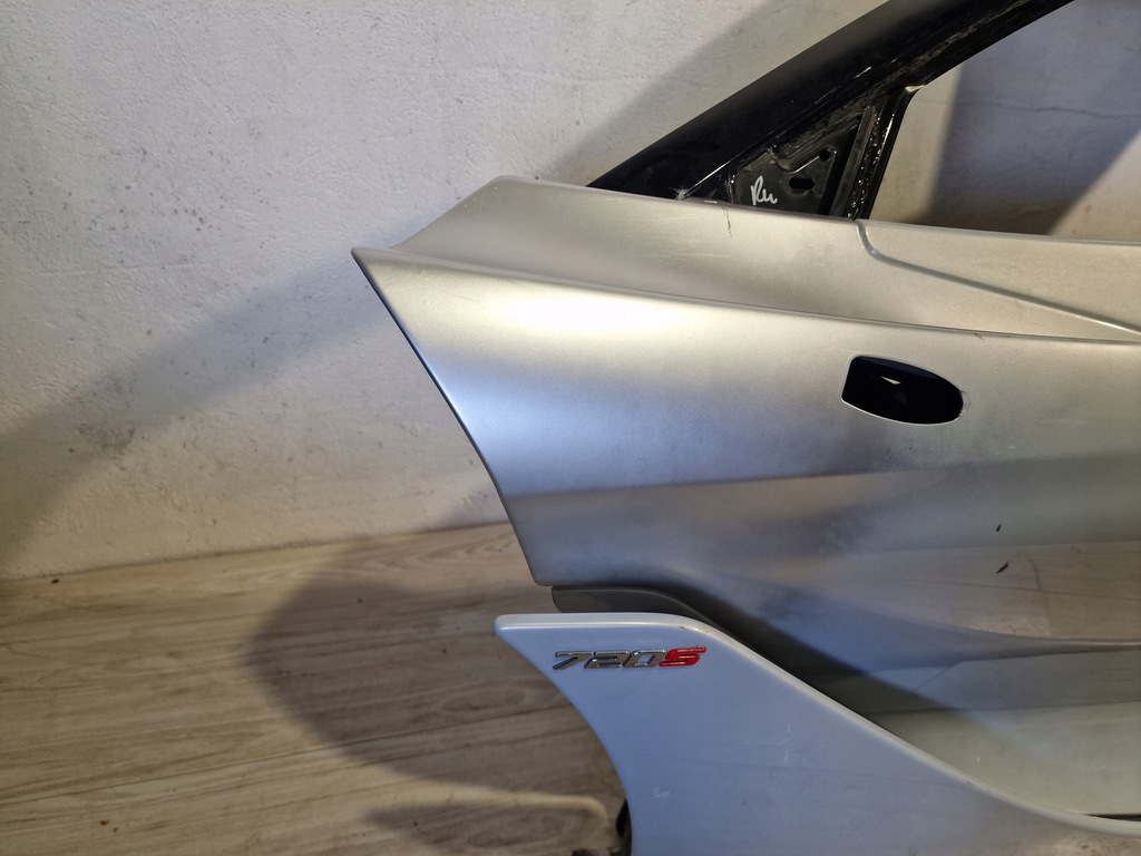 фото №6, Дверь левая mclaren 720s spider door