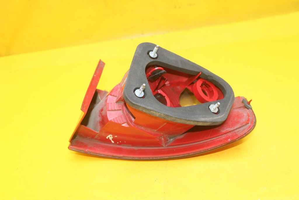 фото №6, Лампа правий задня кузов seat altea xl freetrack 5p8945096a