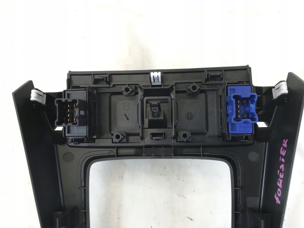 фото №8, Subaru forester 13- панель рамка передач 92121sg010