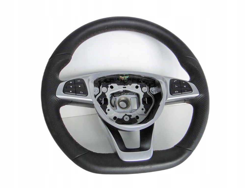 фото №1, Mercedes gla 156 x156 воздуховод czerw nić amg