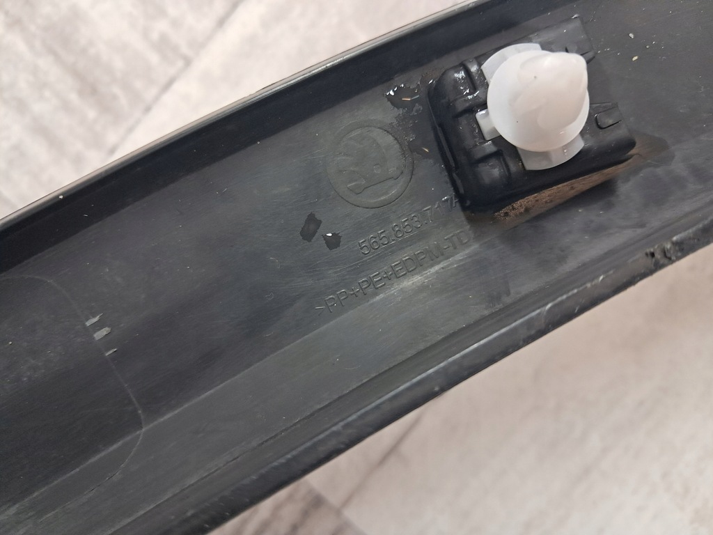 фото №13, Skoda kodiaq молдинг накладка крыла левый перед 565853717a