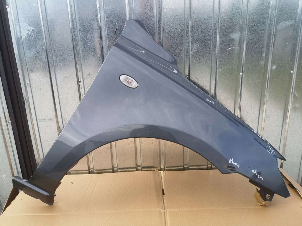 Купить Крыло правый перед mazda ii 2 dy 03-07