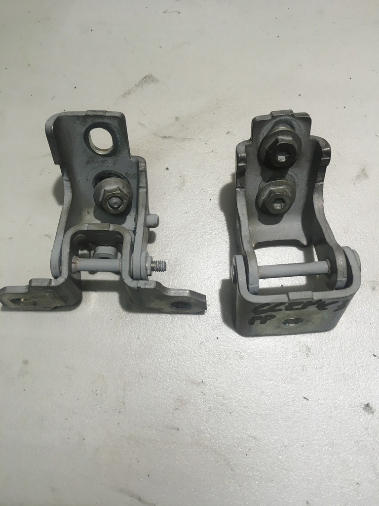 фото №1, Петли дверь правый перед renault grand scenic iii