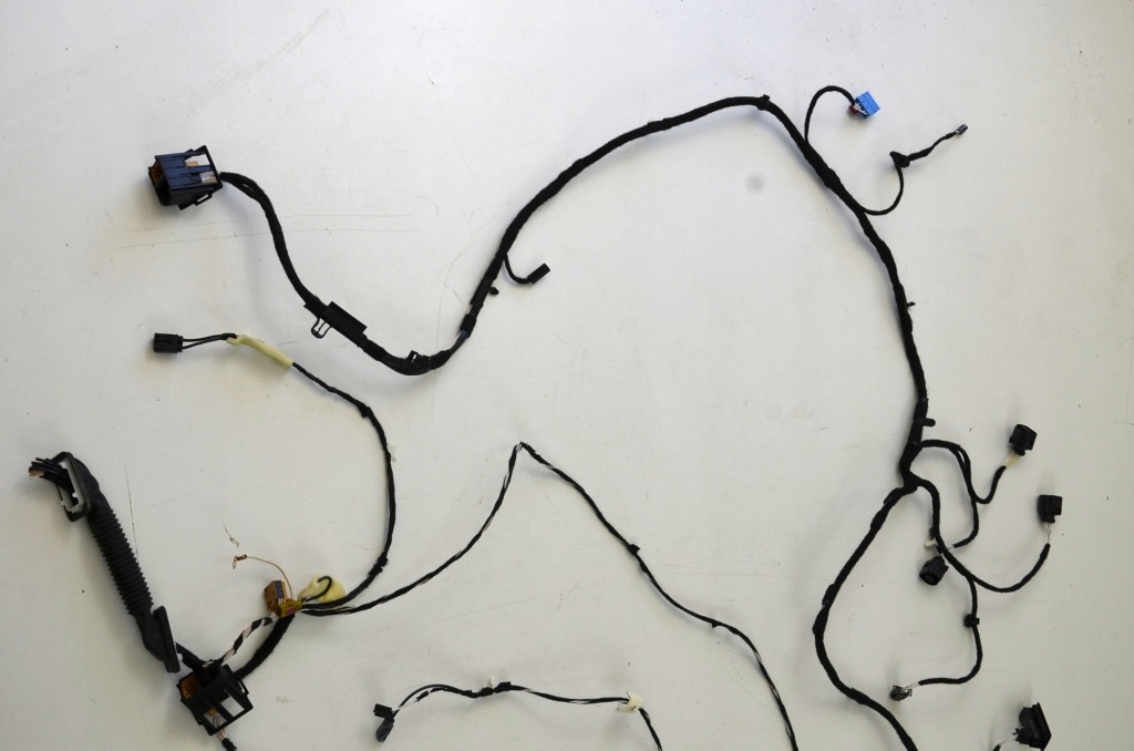 фото №13, Vw t-roc кришка багажника електрична привід 2ga827552a 2ga827506a