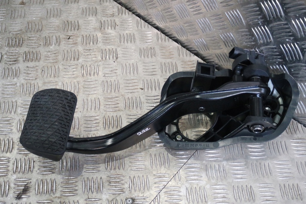 фото №1, Педаль гальма mercedes w222 a2222920008