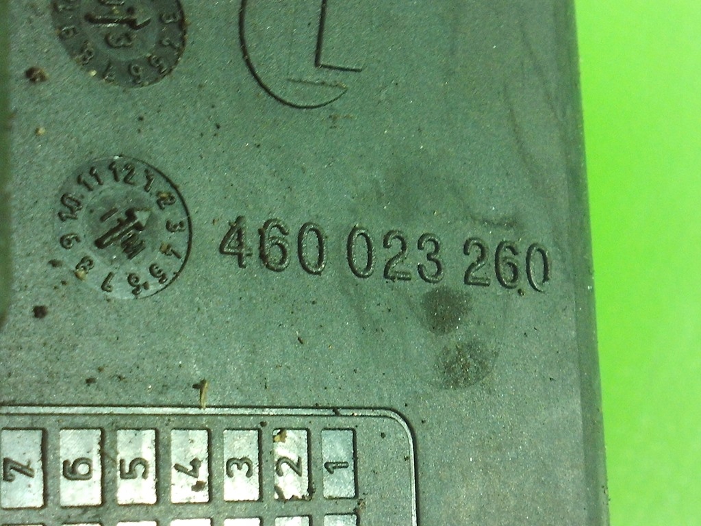 фото №4, Opel vectra c коробка предохранителей 13144709