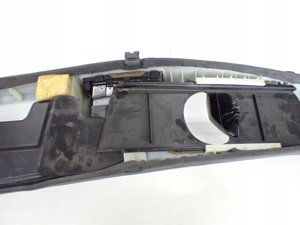 фото №10, Защита стойка среднего правая mercedes w221 amg