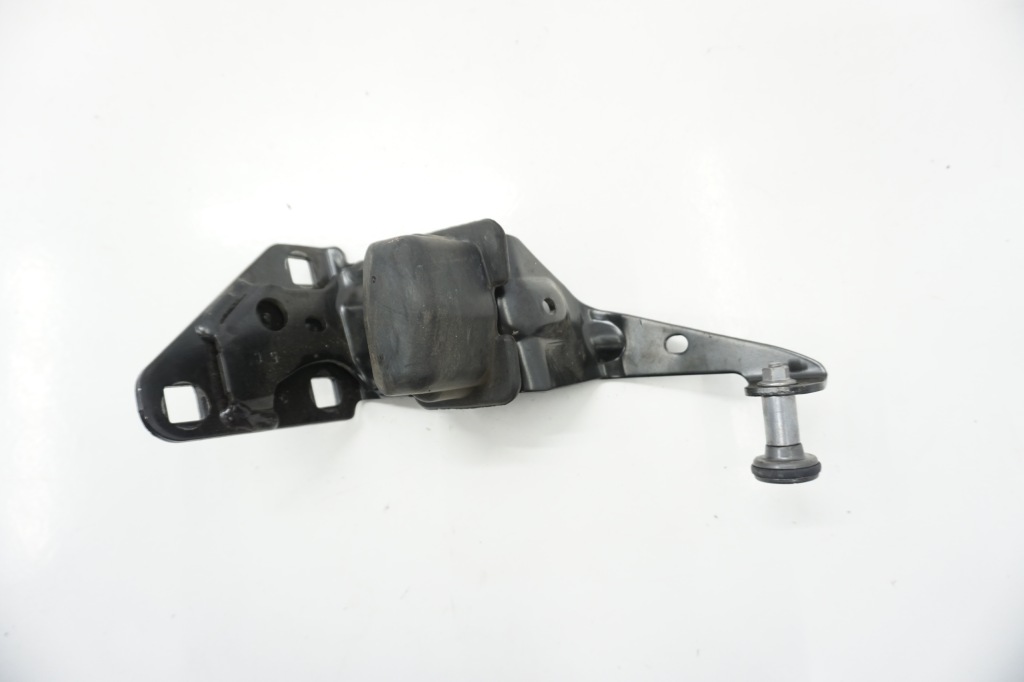 фото №1, Renault master iii подрамник дверь боковых 77946809r
