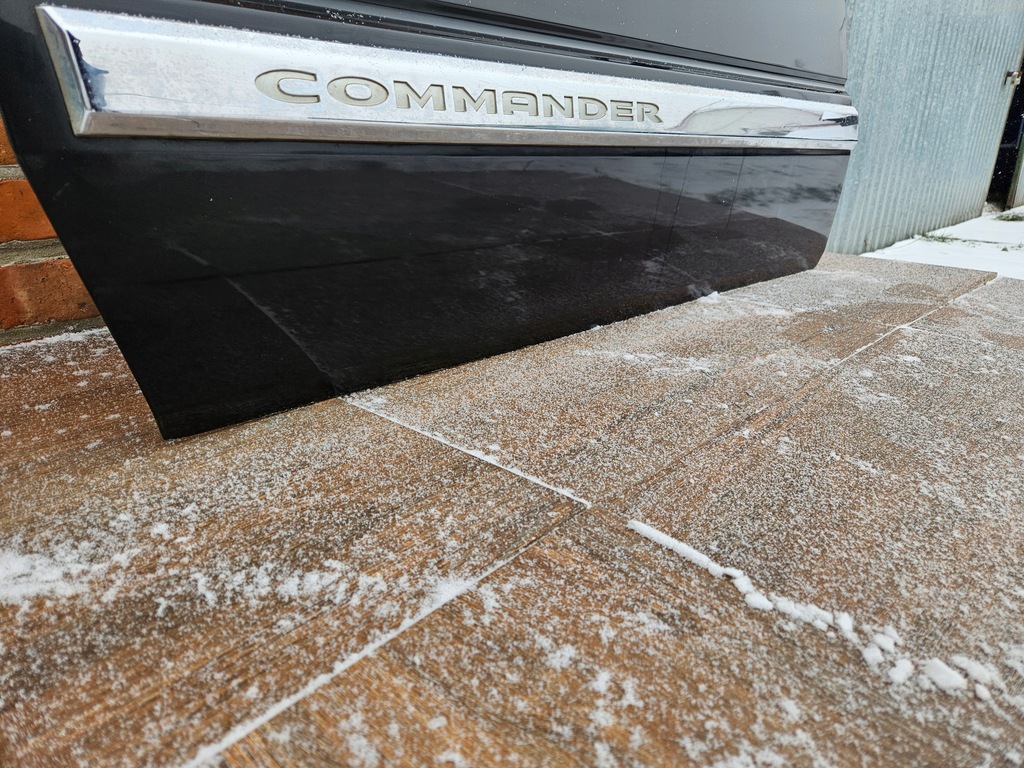 фото №10, Jeep commander 5-10r xk дверь левый перед чёрные w ładne