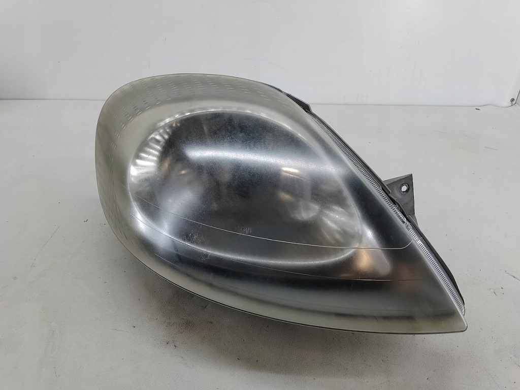 Купити Лампа перед права renault trafic 2 7700311372 91165720 89308700