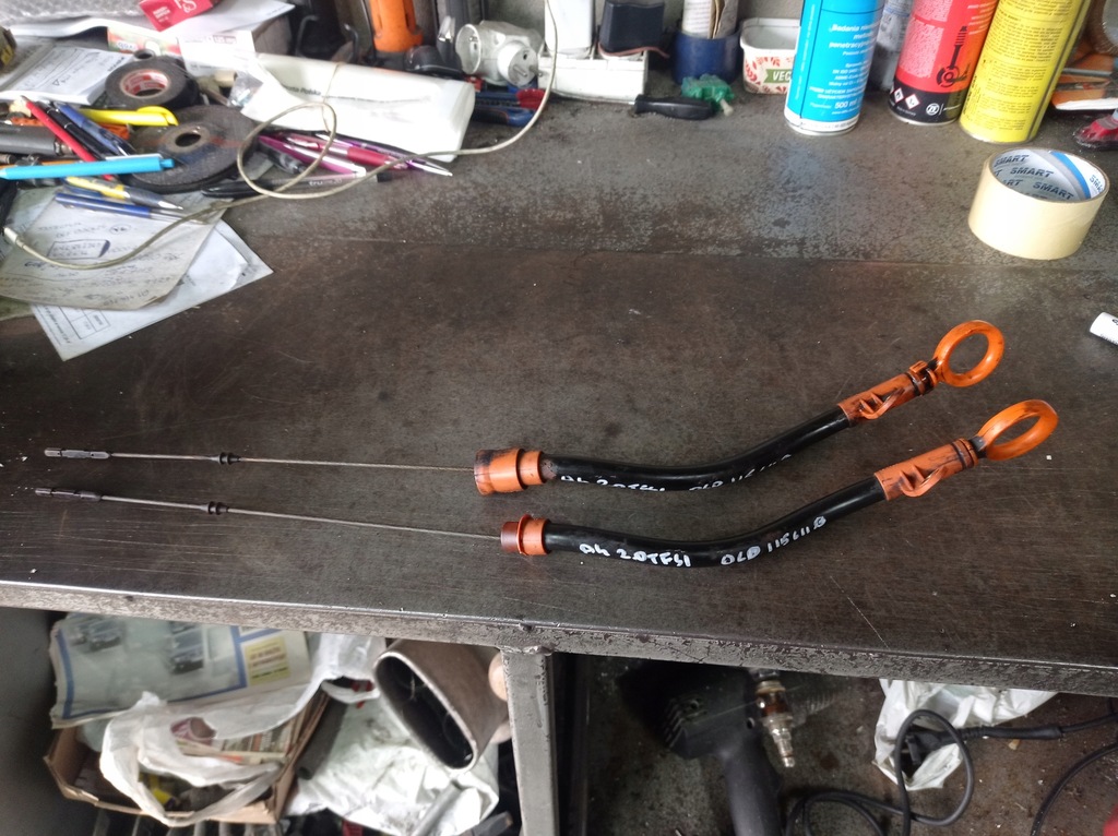 фото №1, Audi a4 b7 a6 2.0 tfsi - щуп щуп масла