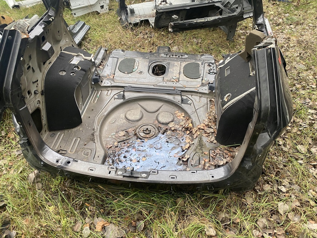 фото №10, Skoda kodiaq чверть ліва права pas піддон задня