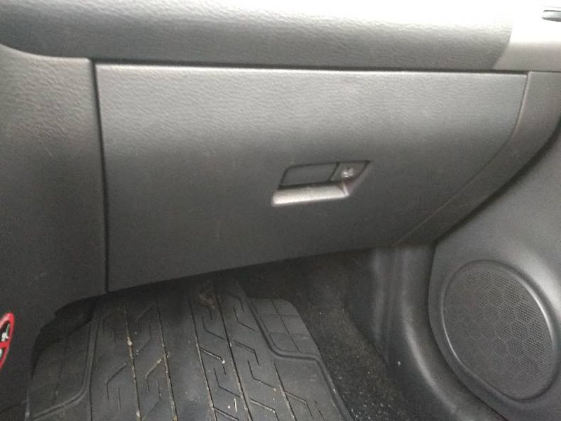 фото №1, Бардачок пасажира suzuki liana