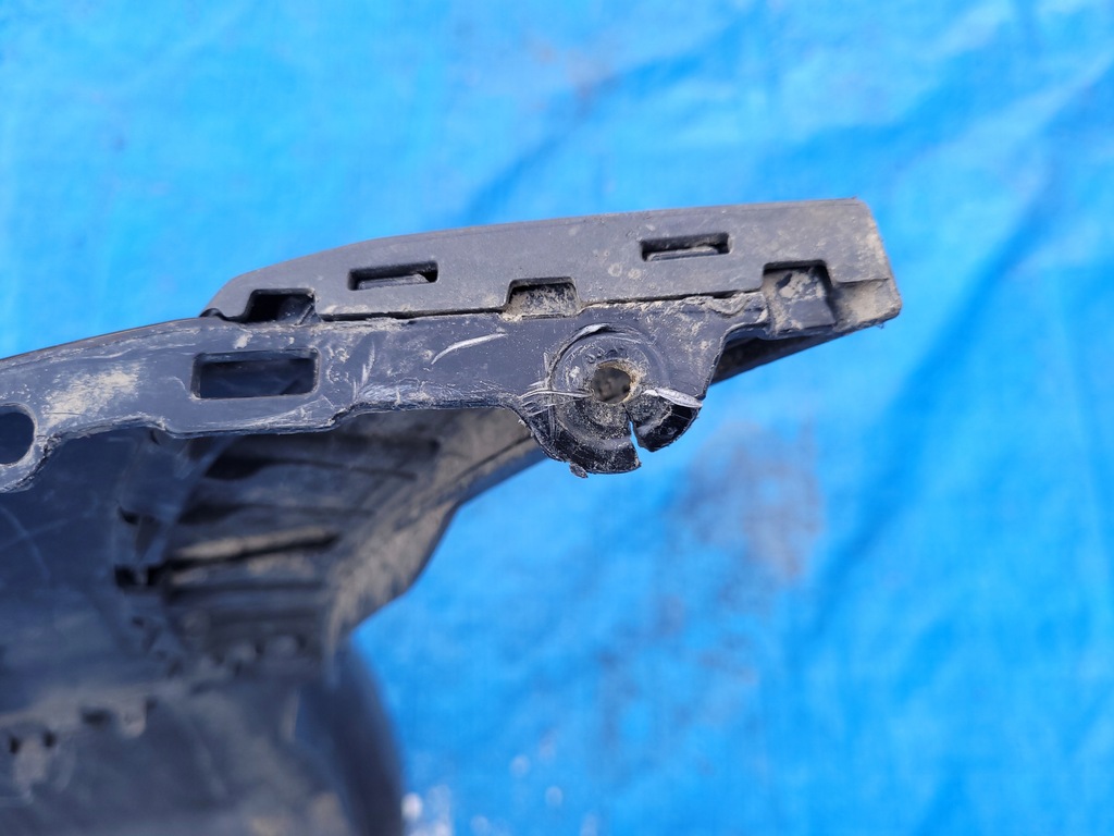 фото №10, Vw passat b8 | бампер спойлер диффузор задняя alltrack kombi 3g9807421a | 0167