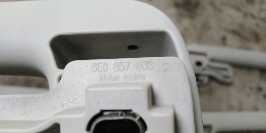 фото №4, Audi a4 b7 ручка стельовий 05r europa