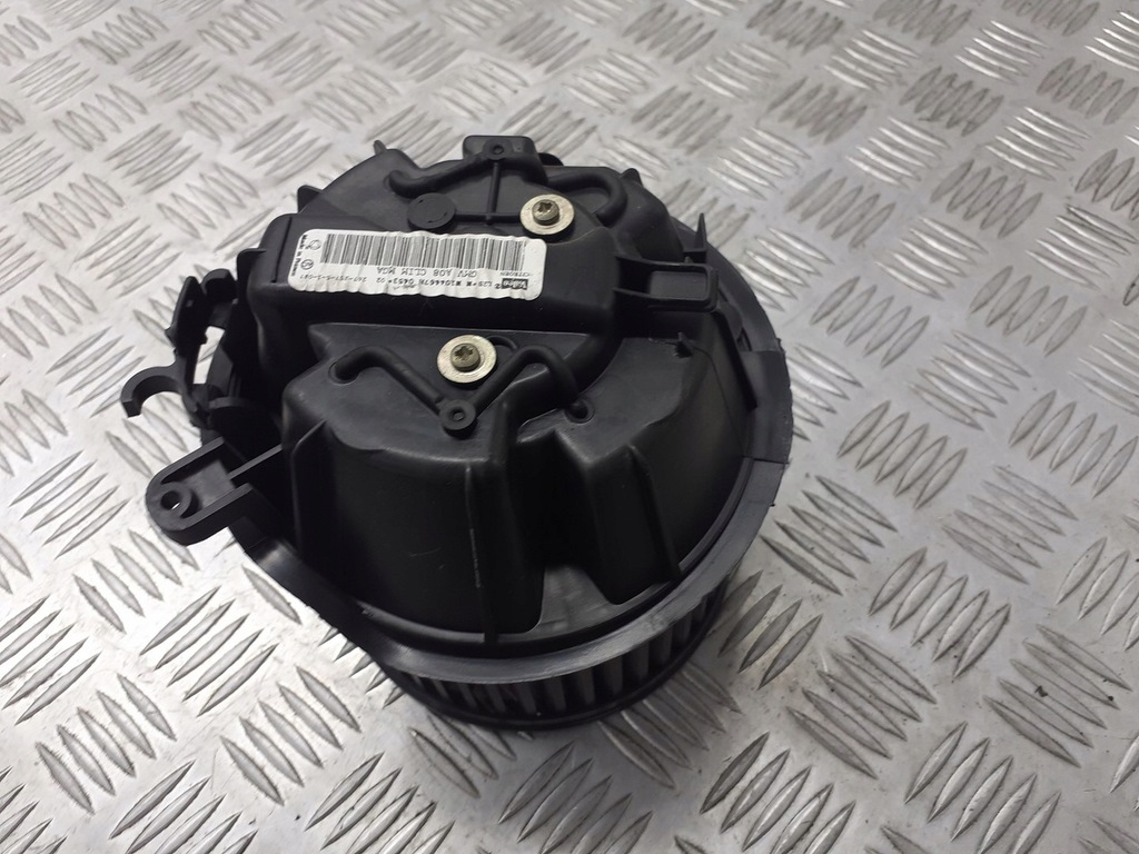 фото №1, Вентилятор обдув peugeot 1007 1.4