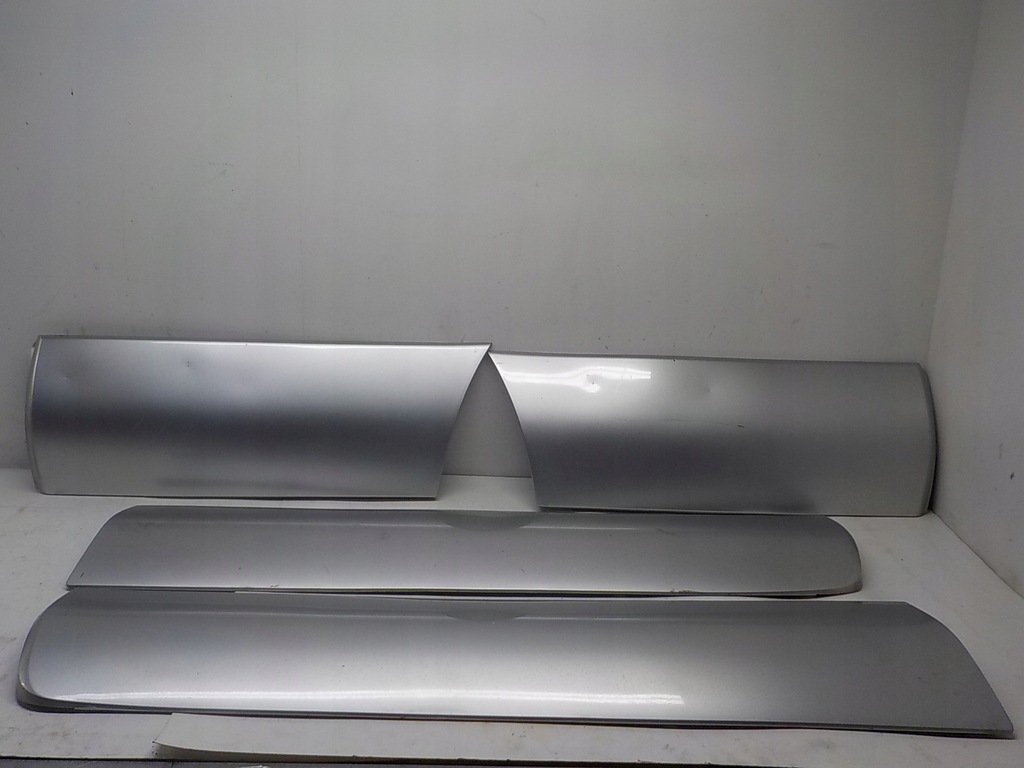 фото №1, Subaru forester ii sg молдинг na дверь левая правая перед задняя комплект