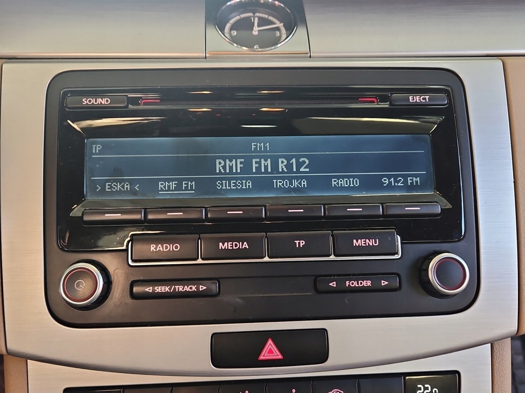 фото №1, Радио заводской vw passat cc 1k0035186an радиопроигрыватель