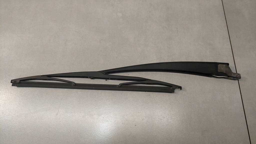 фото №1, Рычаг дворники задняя mazda 3 1.6 mz-cd