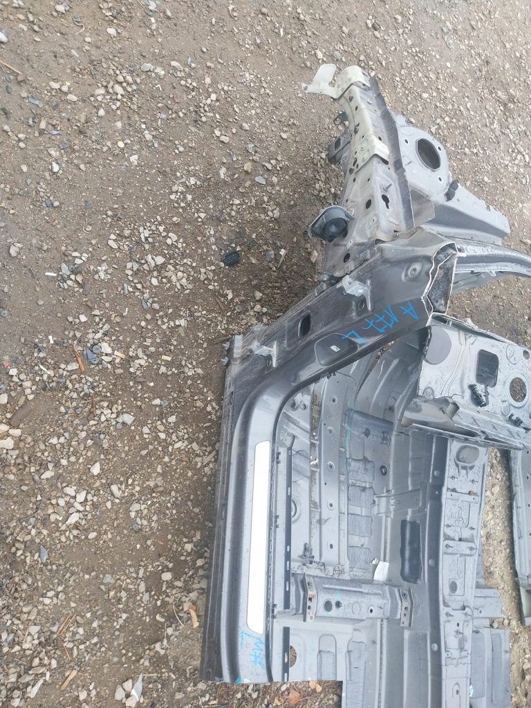 фото №1, Mercedes w177 четверть левая передняя лонжерон блок двигателя порог hb 787