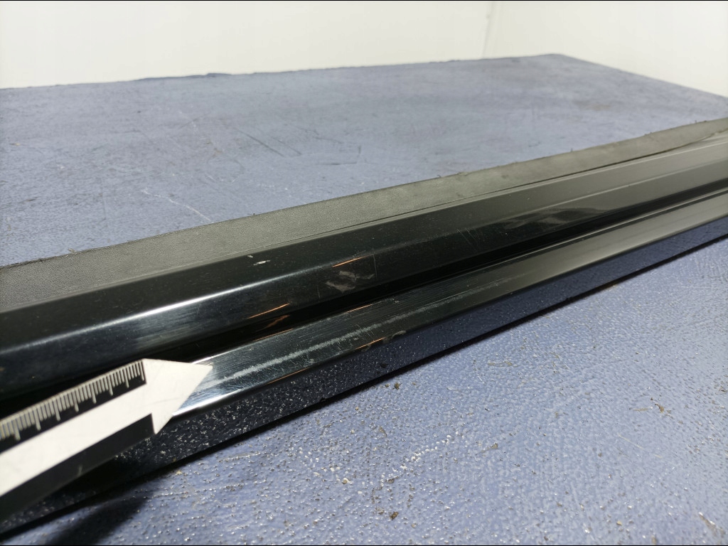 фото №10, Audi a8 d5 long молдинг накладка порог левая ly9t