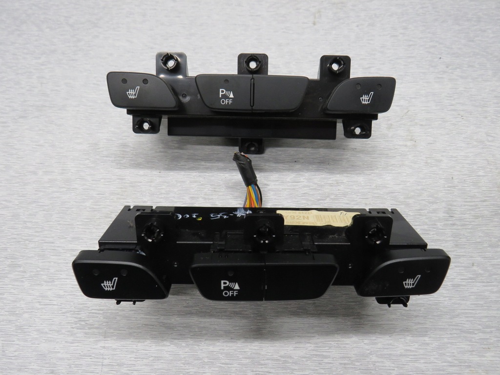 фото №1, Hyundai ix35 переключатель сидений pdc