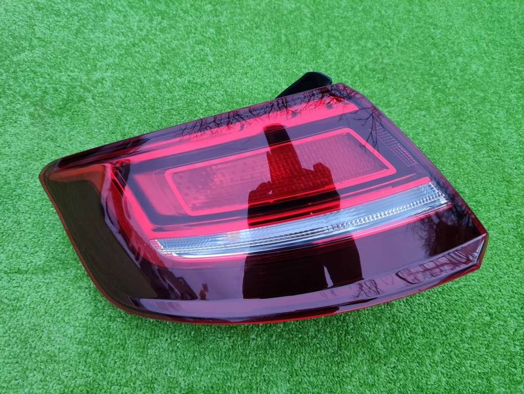 фото №1, Audi a3 8v4 lift sportback лампа левая задняя задняя