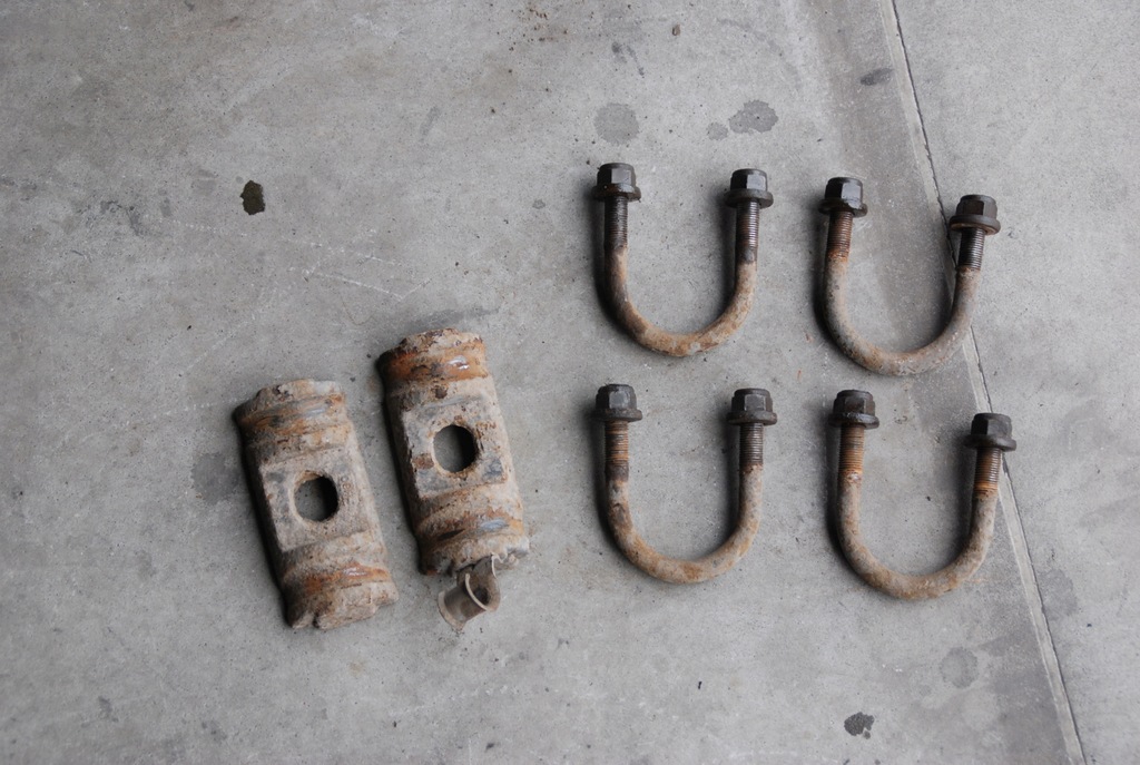 фото №1, Хомуты крепления рессор transit mk8 14-