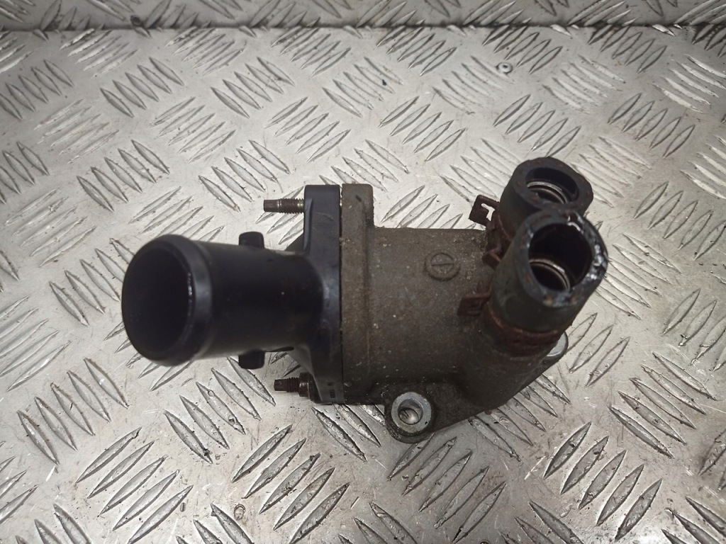 фото №1, Корпус термостата toyota avensis t27 1.8 vvti 73543ls