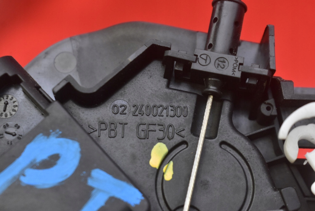 фото №8, Замок двері правий задня задній 30799316 volvo xc60 1 i 08-13