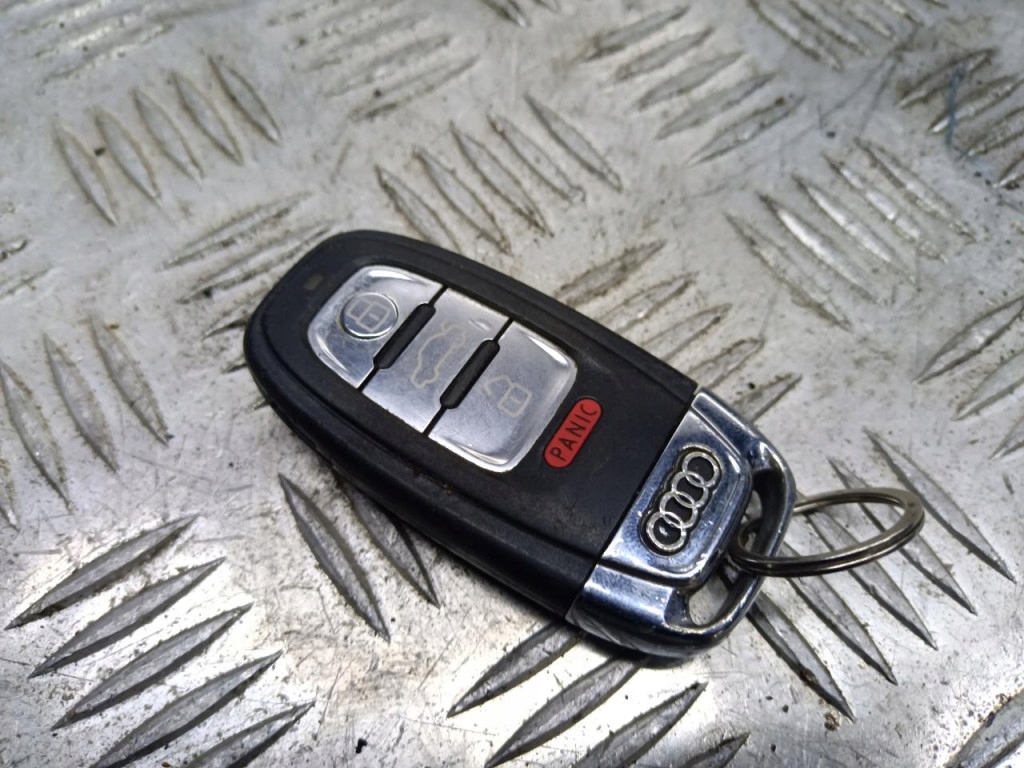фото №1, Audi a4 b8 ключ 8k0959754b