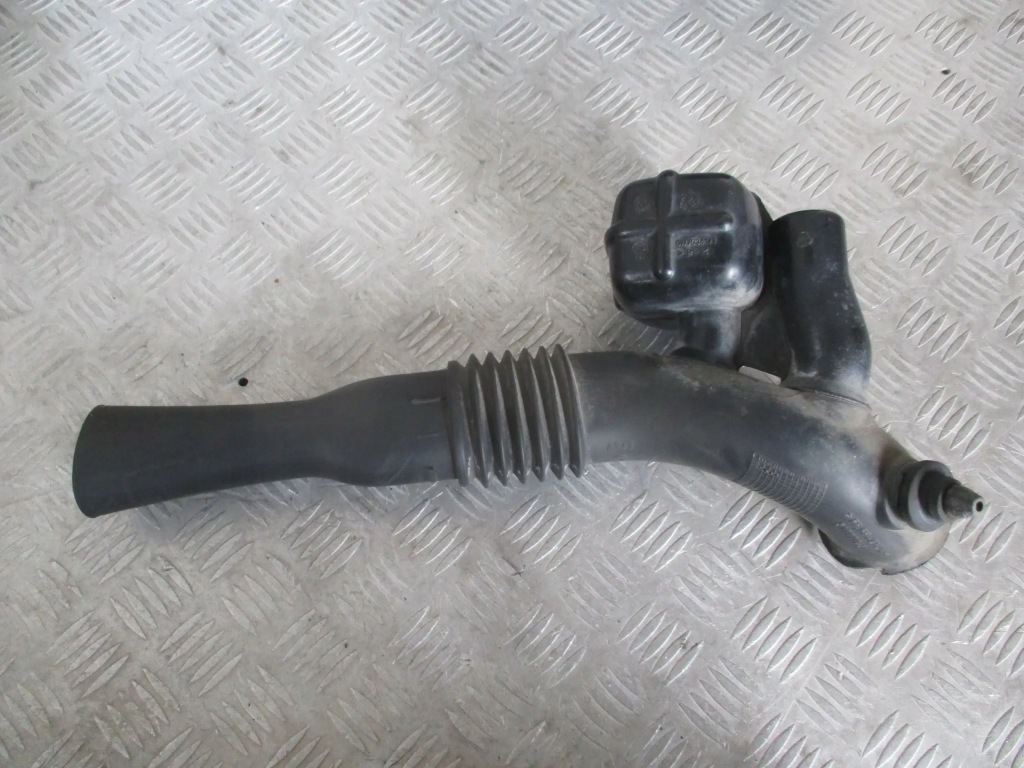 фото №6, Труба воздуха впуска 51777762 fiat grande punto 891/b hb 5d