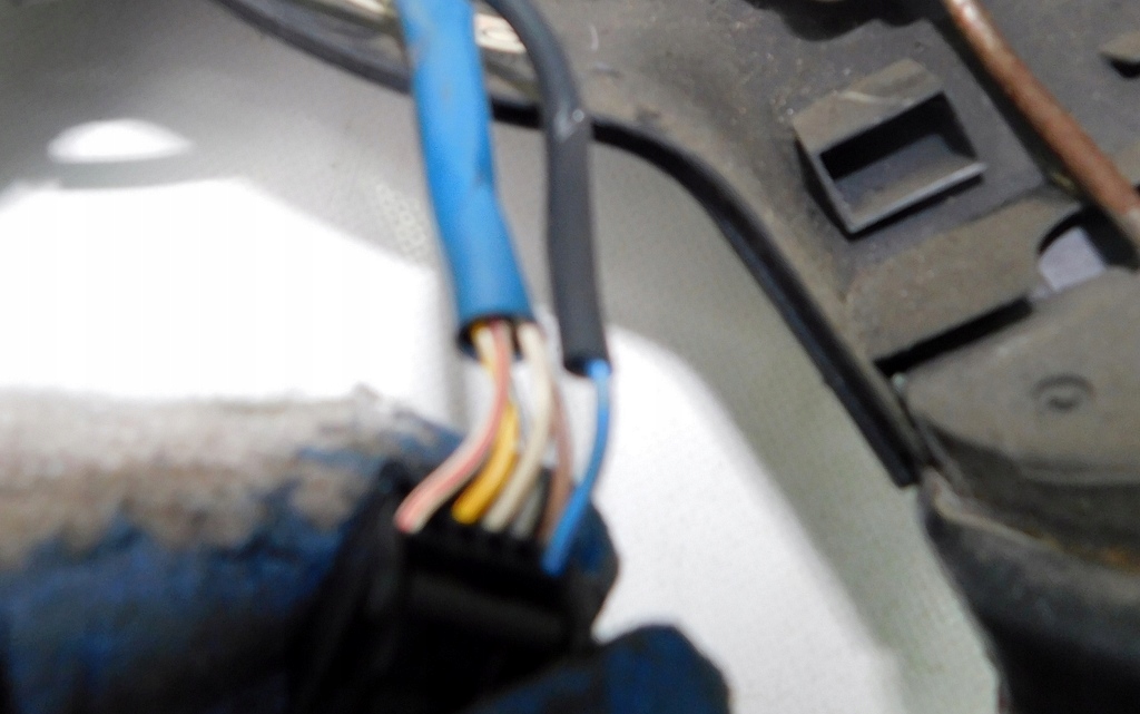 фото №8, Toyota corolla ts e12 05r 5d 1.8 192km воздуховод