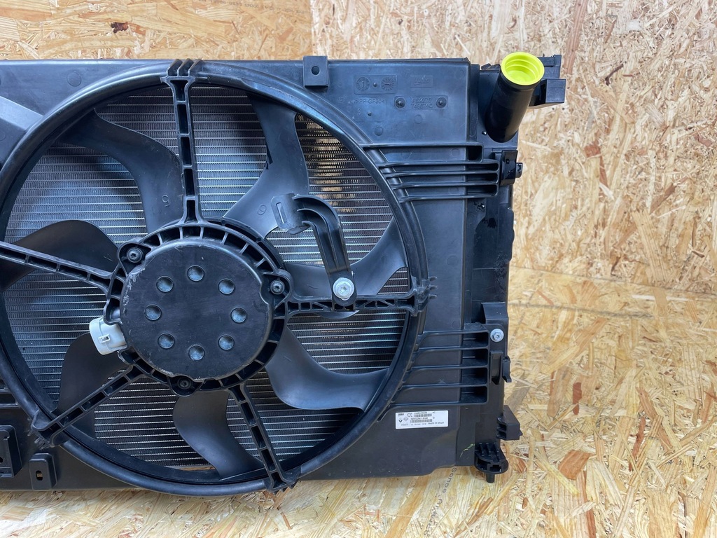 фото №8, Комплект радіатор радіатор вентилятор renault clio v captur ii 1.0 tce 19-