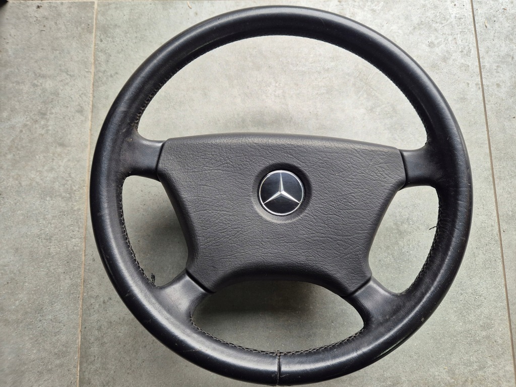 фото №1, Воздуховод заглушка mercedes sl r129