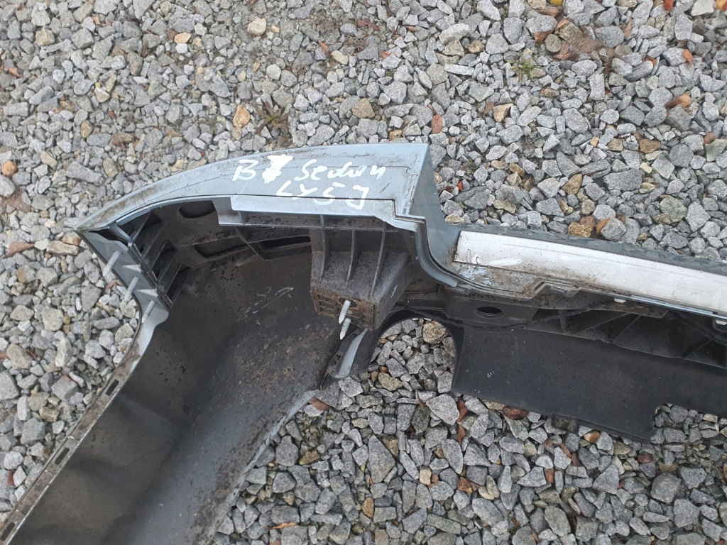 фото №10, Audi a4 b7 бампер задня sedan ly5j pdc!!! 24