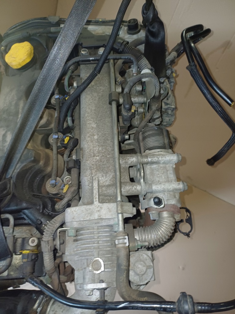 Двигатель 1.9 cdti 150 koni opel astra h комплектный Киев