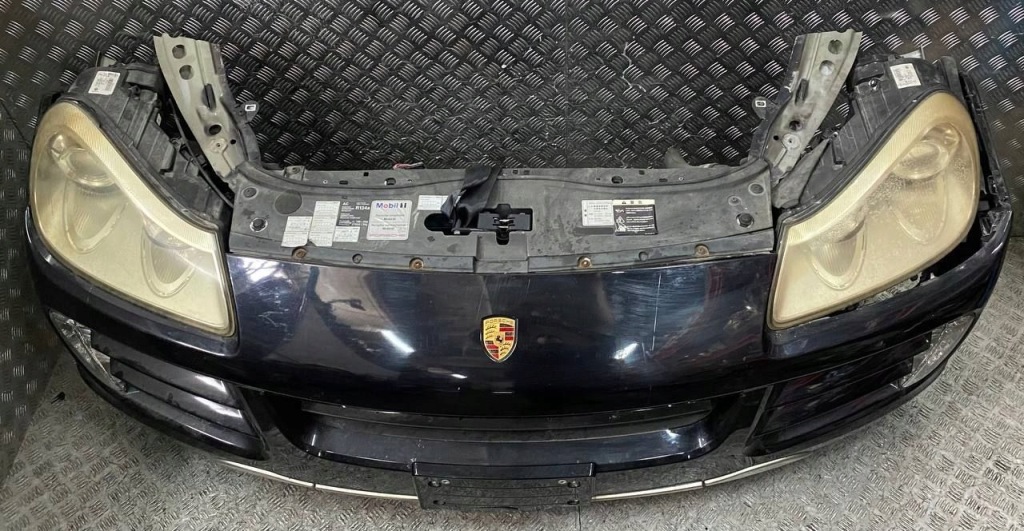 Перед комплектний  бампер фари ремінь радіатор porsche cayenne 957 з jp Оригінал
