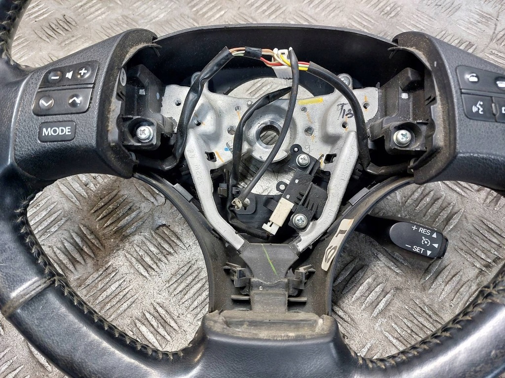 фото №7, Воздуховод + подушка lexus is ii