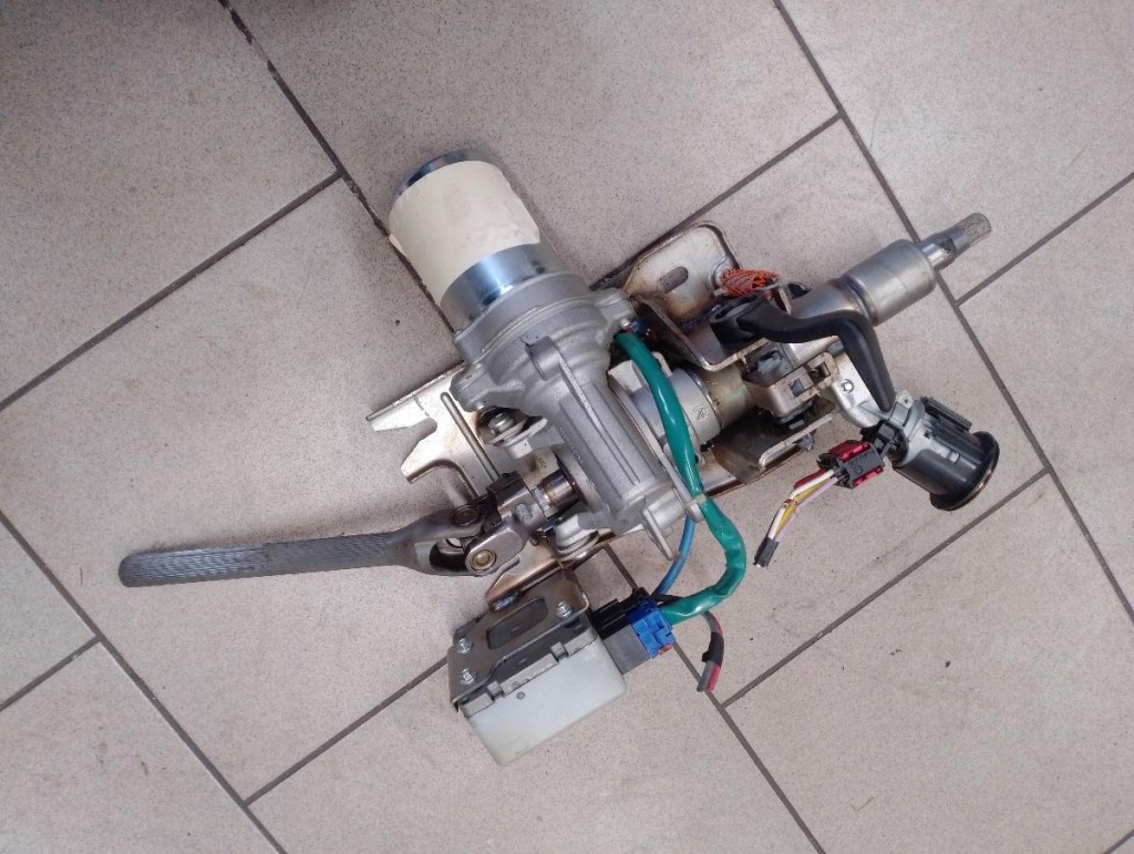 фото №1, Насос підсилювача renault twingo ii 6900002121 8201050679