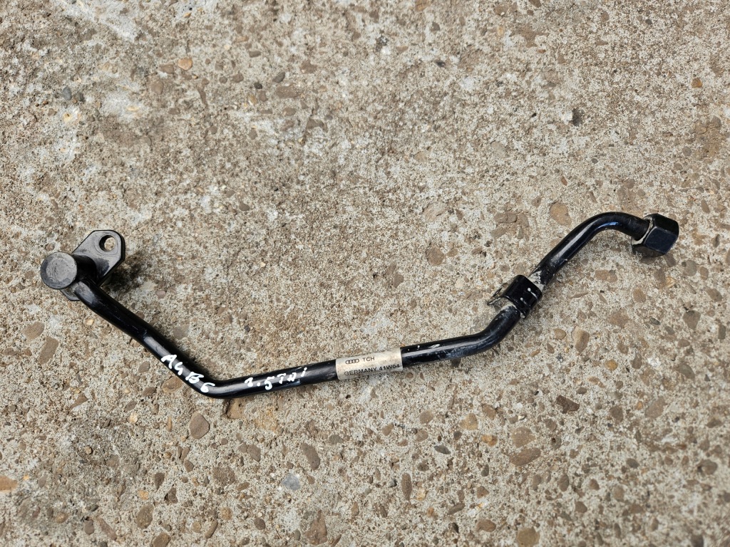 Купить Шланг масляный audi a4 2.5 tdi 8e0317824e