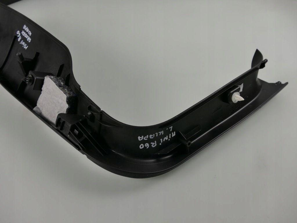 фото №8, Mini countryman s r60 оббивка кришки багажника