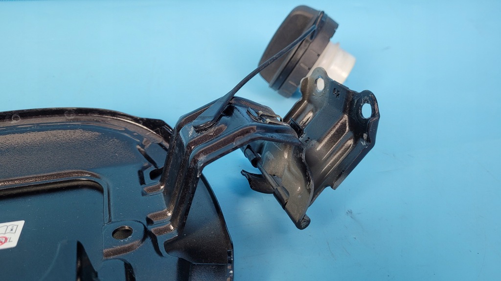 фото №11, Suzuki swace 1.8 hybrid 21r кришка заливної пального