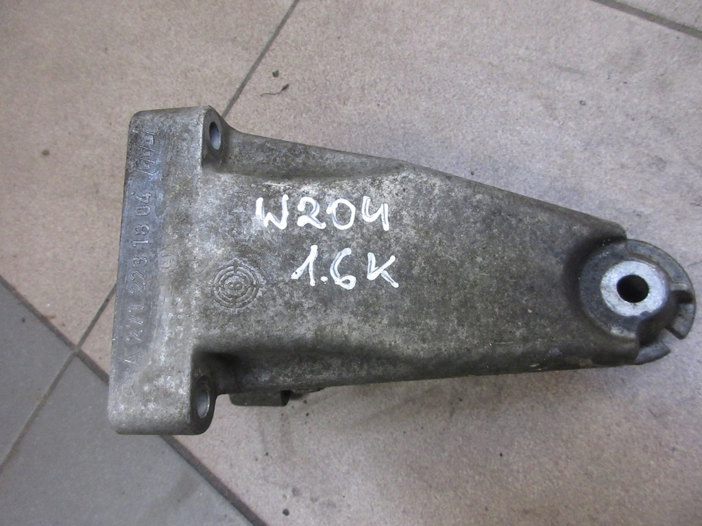 фото №1, Кронштейн кронштейн двигателя mercedes w204 1.6k