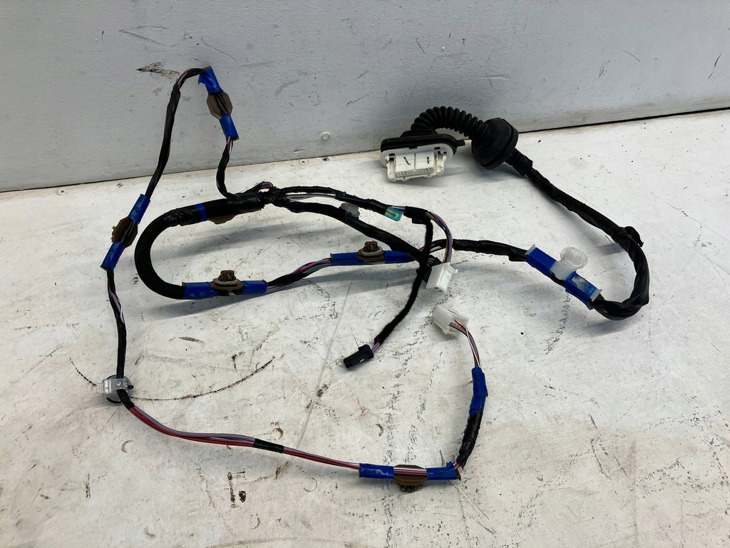 фото №5, Corolla e21 kombi джгут електропроводка двері задніх лівий задня