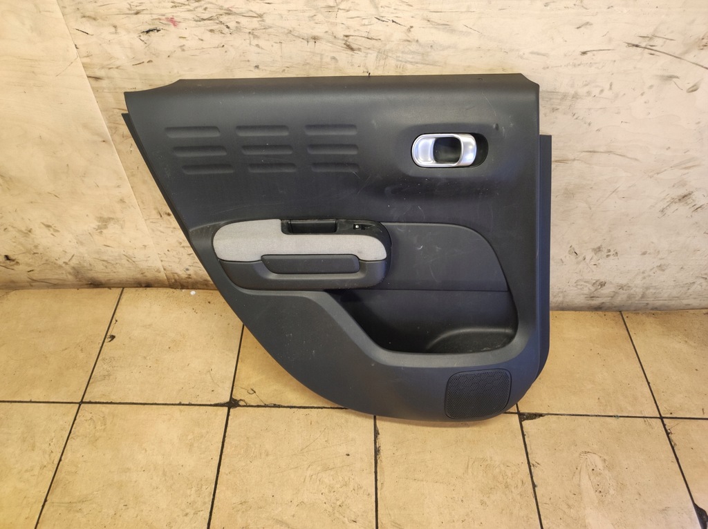 фото №13, Салон сиденья заднее сиденье обивка c3 aircross